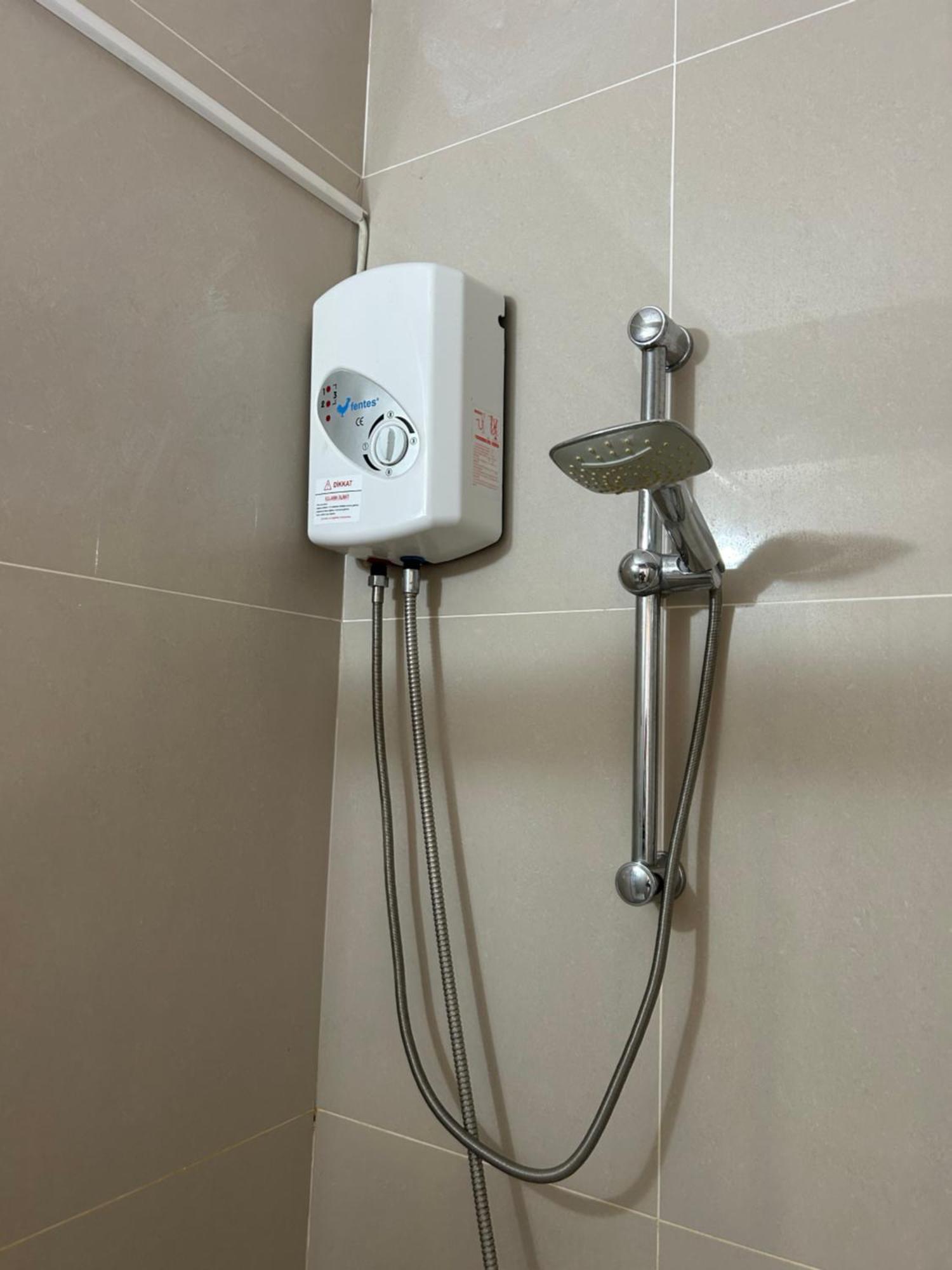 Apartment New In The Middle Of Famagusta & Netflix
